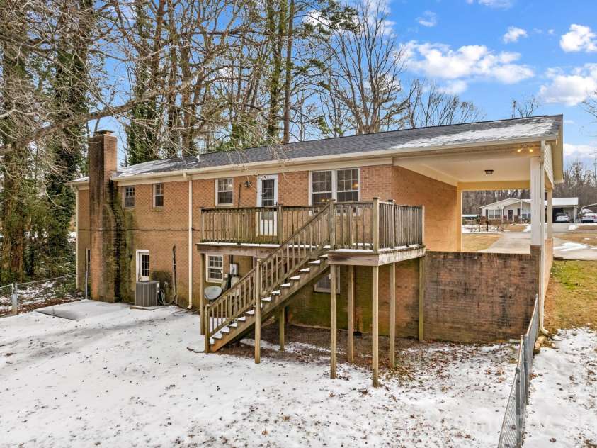 535 Log Barn Road, Salisbury, NC 28146.  MLS# CAR4340746, YatesRealty ID 7962. 
