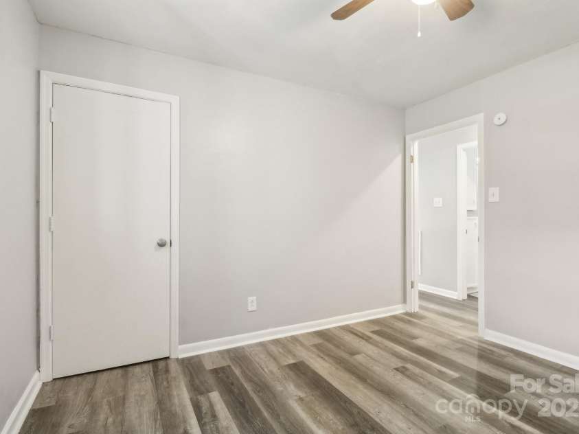 1725 Feature Road, Lancaster, SC 29720.  MLS# CAR4181125, YatesRealty ID 7963. 