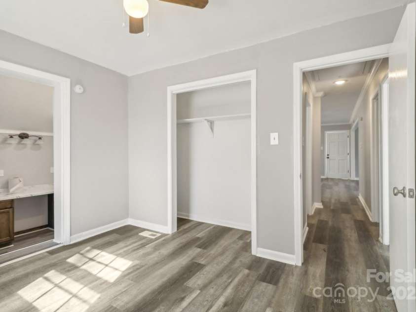 1725 Feature Road, Lancaster, SC 29720.  MLS# CAR4181125, YatesRealty ID 7963. 