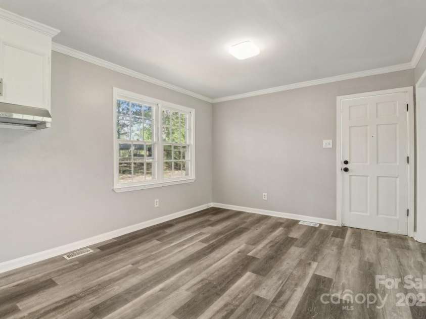 1725 Feature Road, Lancaster, SC 29720.  MLS# CAR4181125, YatesRealty ID 7963. 