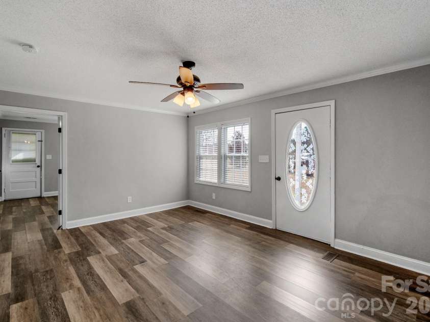 391 Phillipstown Road, Kershaw, SC 29067.  MLS# CAR4342729, YatesRealty ID 7963. 
