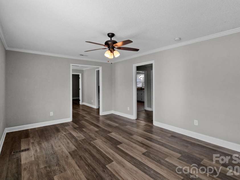 391 Phillipstown Road, Kershaw, SC 29067.  MLS# CAR4342729, YatesRealty ID 7963. 