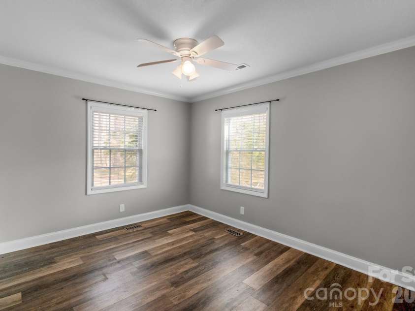 391 Phillipstown Road, Kershaw, SC 29067.  MLS# CAR4342729, YatesRealty ID 7963. 
