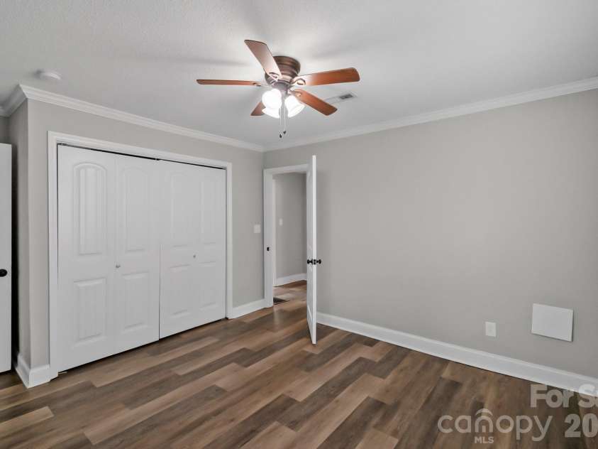 391 Phillipstown Road, Kershaw, SC 29067.  MLS# CAR4342729, YatesRealty ID 7963. 