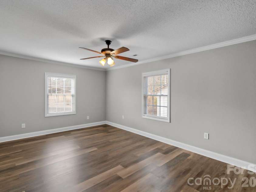 391 Phillipstown Road, Kershaw, SC 29067.  MLS# CAR4342729, YatesRealty ID 7963. 