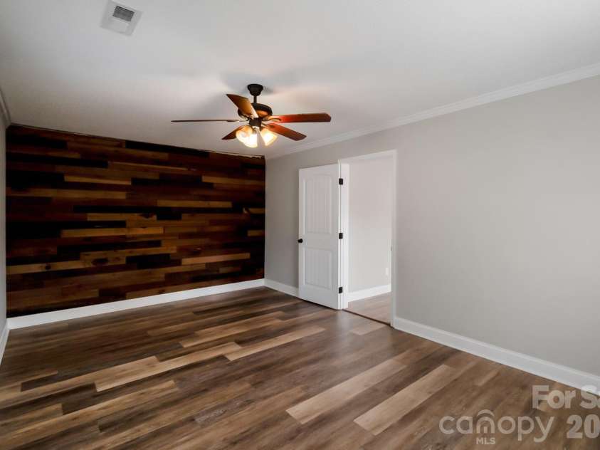391 Phillipstown Road, Kershaw, SC 29067.  MLS# CAR4342729, YatesRealty ID 7963. 
