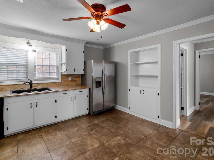 391 Phillipstown Road, Kershaw, SC 29067.  MLS# CAR4342729, YatesRealty ID 7963. 