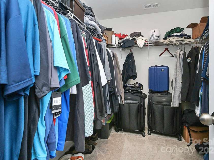 1419 Ava Lane, Denver, NC 28037.  MLS# CAR4133765, YatesRealty ID 7964. Spacious Second Walk In Closet