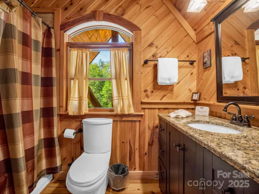 219 Highland Heights, Lake Lure, NC 28746.  MLS# CAR4172812, YatesRealty ID 7964. 