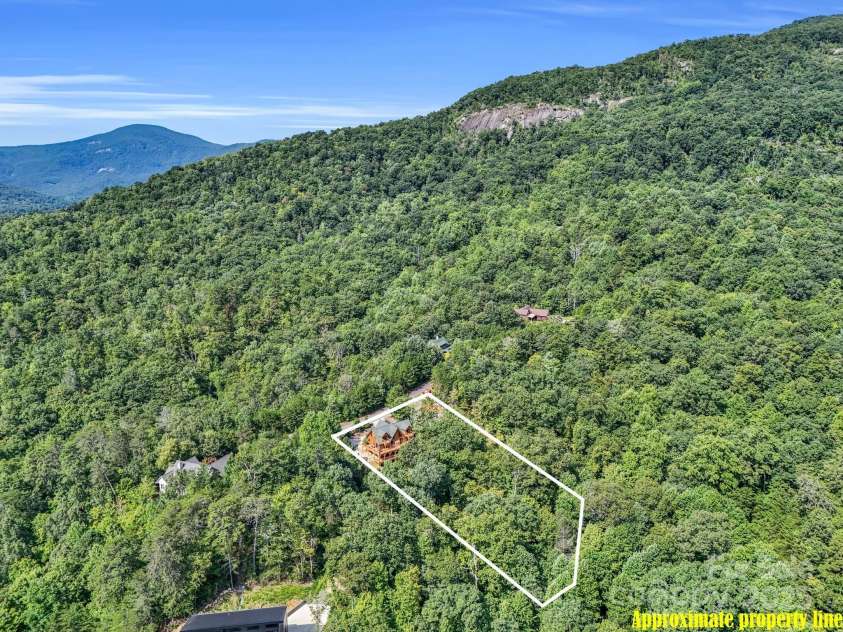 219 Highland Heights, Lake Lure, NC 28746.  MLS# CAR4172812, YatesRealty ID 7964. 
