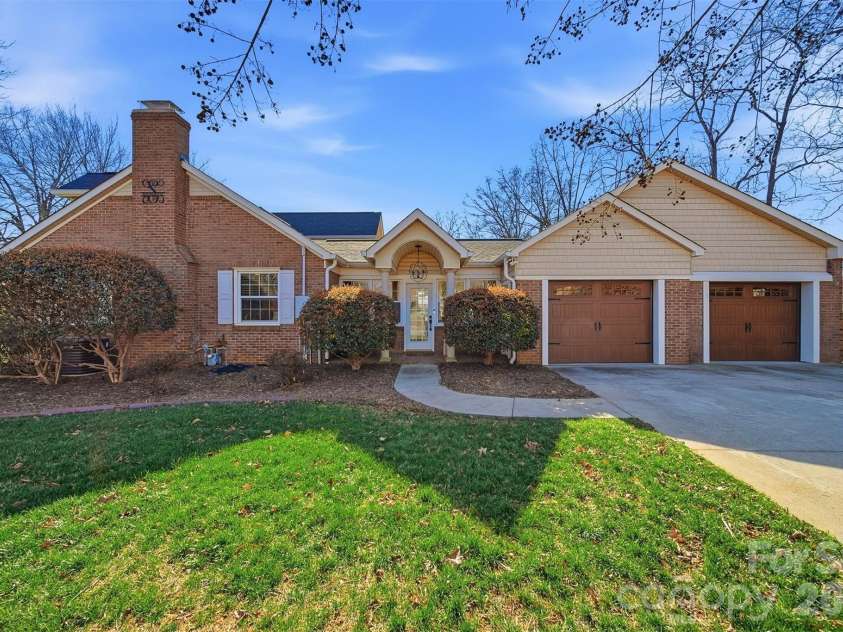 1002 Brady Avenue, Newton, NC 28658.  MLS# CAR4337906, YatesRealty ID 7965. 