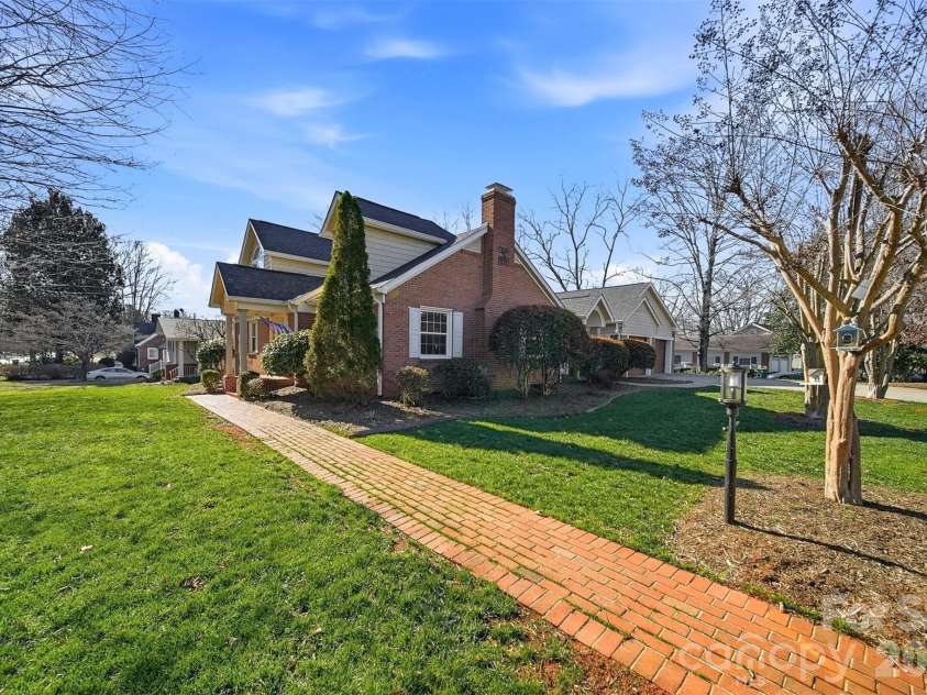 1002 Brady Avenue, Newton, NC 28658.  MLS# CAR4337906, YatesRealty ID 7965. 