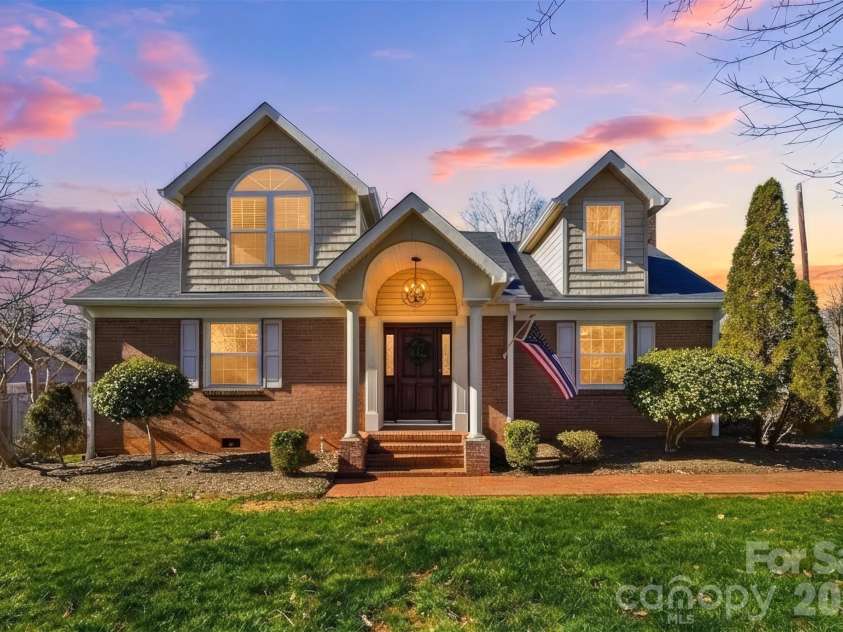 1002 Brady Avenue, Newton, NC 28658.  MLS# CAR4337906, YatesRealty ID 7965. Front View
