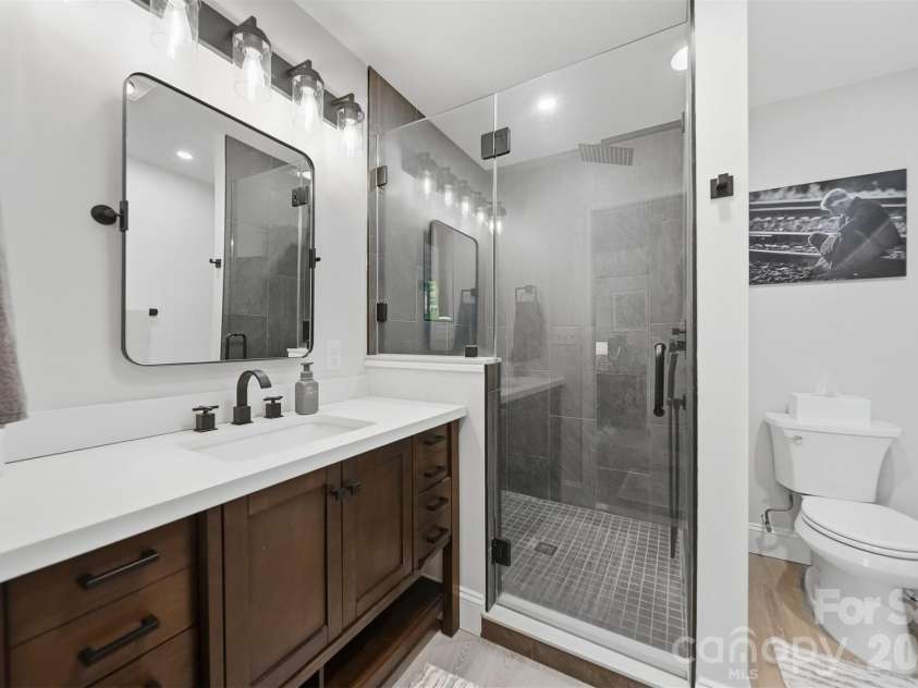 1002 Brady Avenue, Newton, NC 28658.  MLS# CAR4337906, YatesRealty ID 7965. Full Bath ( Main) 