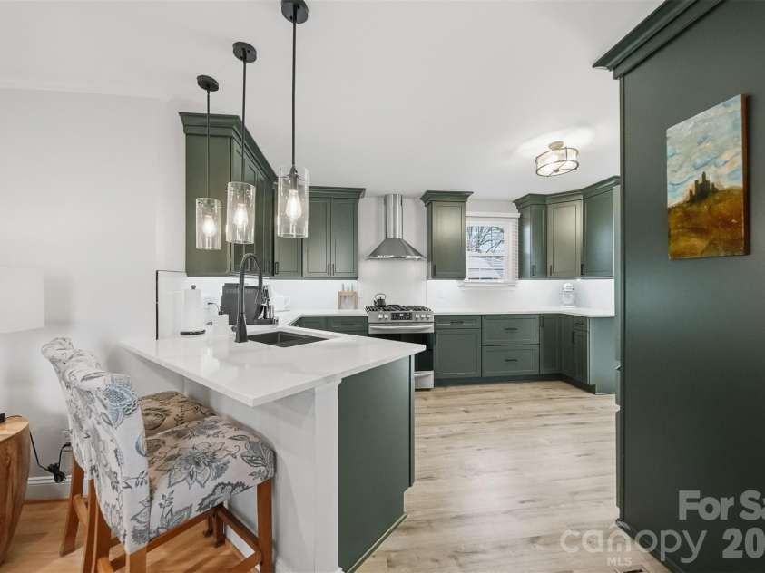 1002 Brady Avenue, Newton, NC 28658.  MLS# CAR4337906, YatesRealty ID 7965. Kitchen