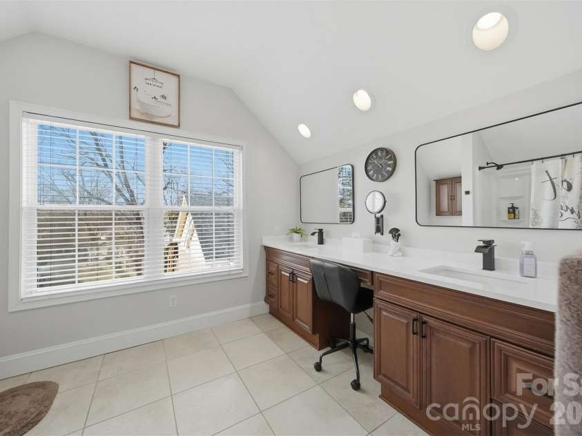 1002 Brady Avenue, Newton, NC 28658.  MLS# CAR4337906, YatesRealty ID 7965. Primary Bath Ensuite