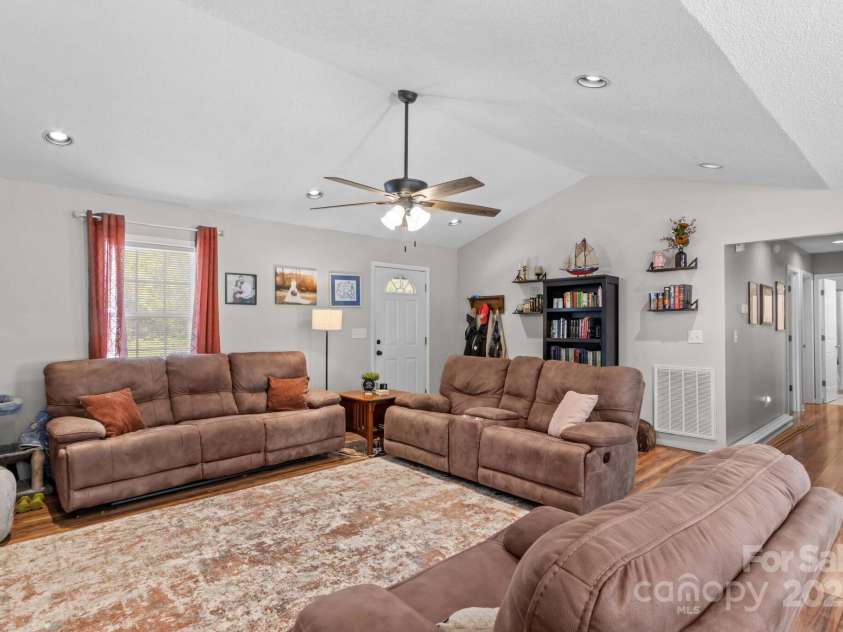 140 Hazelwood Drive, Rockwell, NC 28138.  MLS# CAR4247251, YatesRealty ID 7966. 