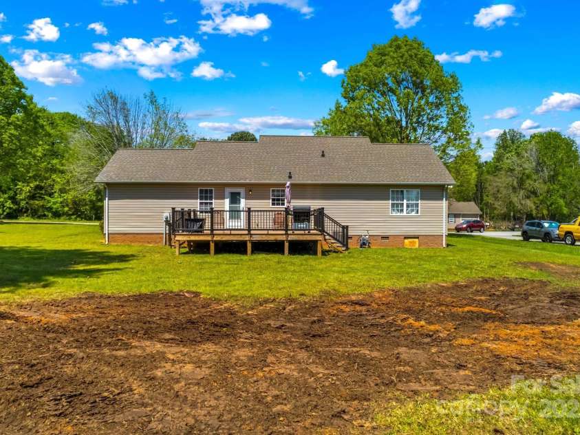 140 Hazelwood Drive, Rockwell, NC 28138.  MLS# CAR4247251, YatesRealty ID 7966. 