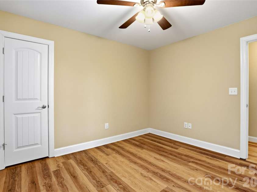 575 Hill Road, Lincolnton, NC 28092.  MLS# CAR4343352, YatesRealty ID 7966. 