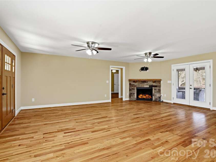 575 Hill Road, Lincolnton, NC 28092.  MLS# CAR4343352, YatesRealty ID 7966. 