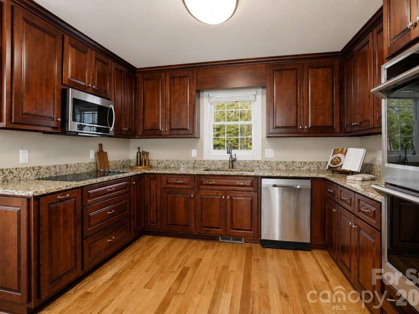 575 Hill Road, Lincolnton, NC 28092.  MLS# CAR4343352, YatesRealty ID 7966. 