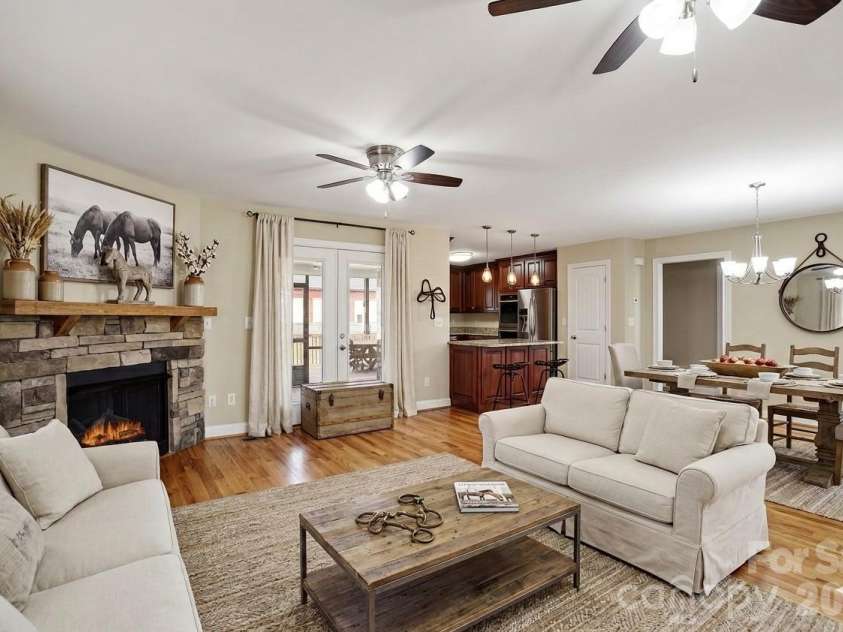 575 Hill Road, Lincolnton, NC 28092.  MLS# CAR4343352, YatesRealty ID 7966. Photo has been virtually staged