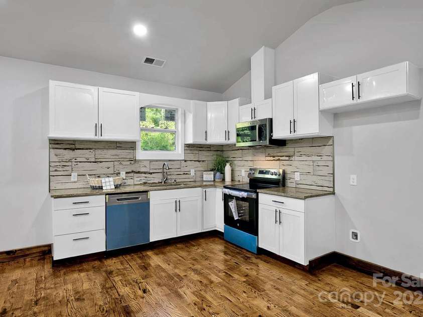 1013 Trexler Street, Salisbury, NC 28144.  MLS# CAR4278293, YatesRealty ID 7967. 