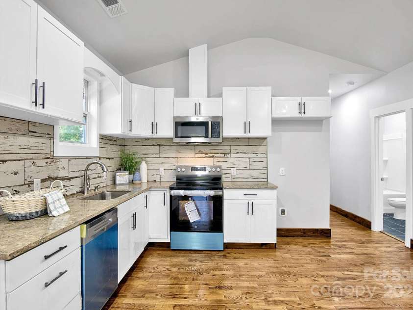 1013 Trexler Street, Salisbury, NC 28144.  MLS# CAR4278293, YatesRealty ID 7967. 