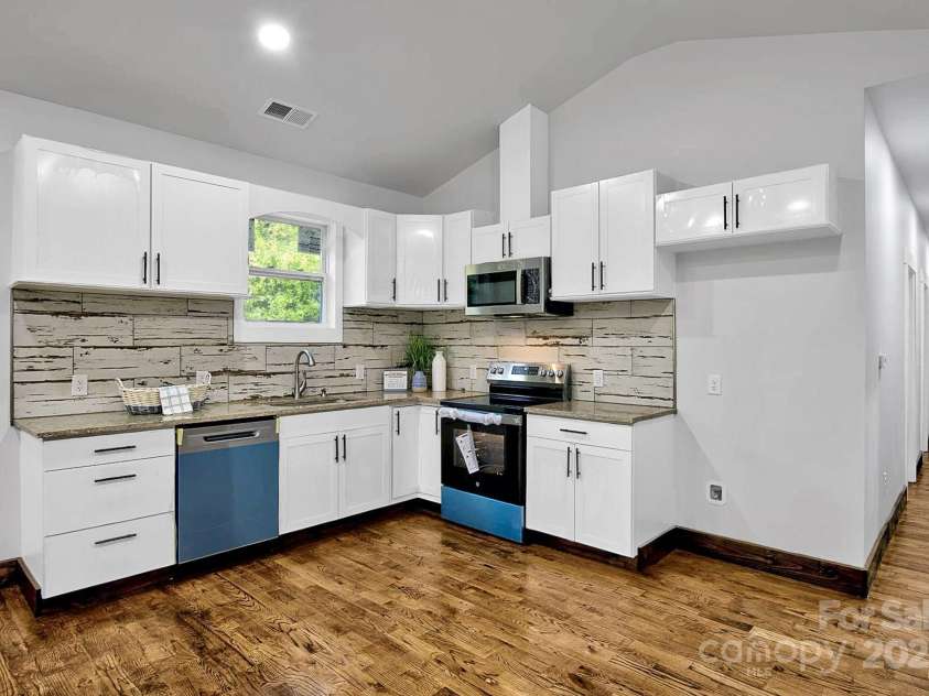 1013 Trexler Street, Salisbury, NC 28144.  MLS# CAR4278293, YatesRealty ID 7967. 