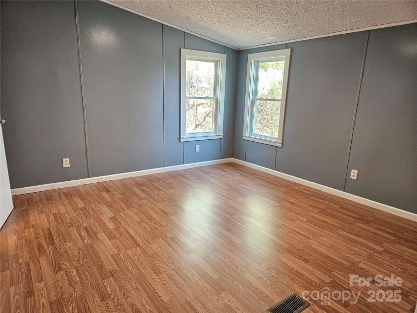 149 River Breeze Drive, Morganton, NC 28655.  MLS# CAR4241371, YatesRealty ID 7967. 