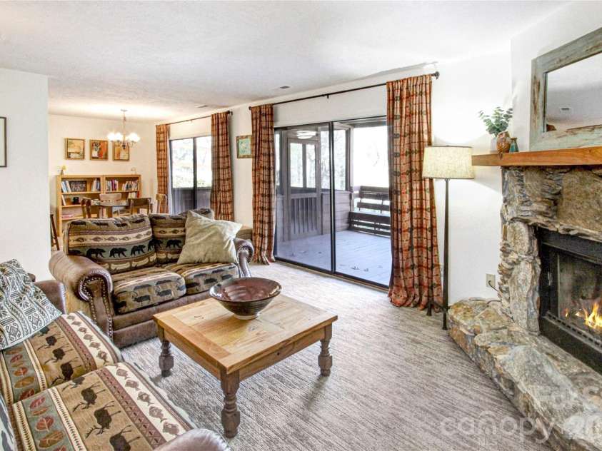 157 Toxaway Views Drive, Lake Toxaway, NC 28747.  MLS# CAR4361998, YatesRealty ID 7969. 