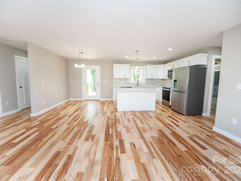 285 Highland Park Road, East Flat Rock, NC 28726.  MLS# CAR4244891, YatesRealty ID 7969. 