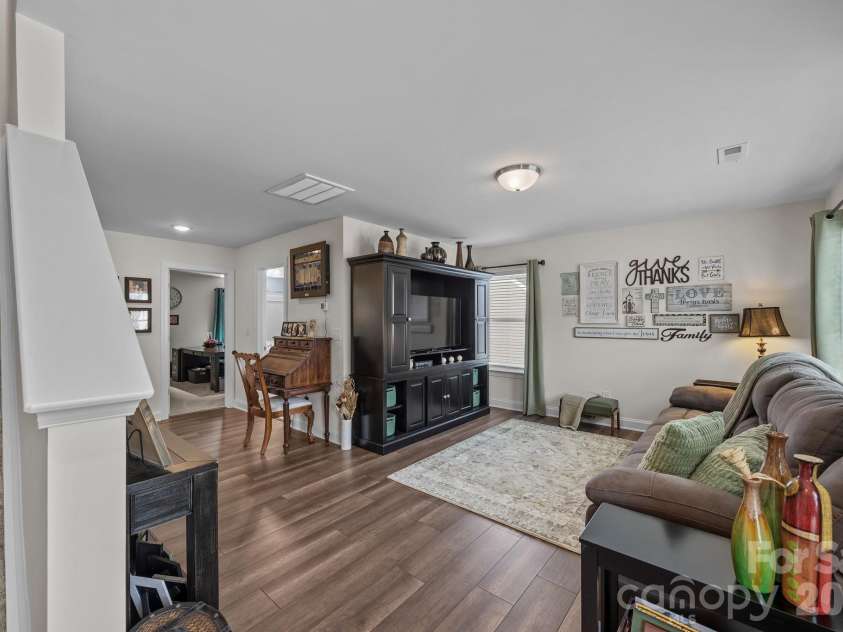 5327 Pembrey Drive, Denver, NC 28037.  MLS# CAR4333711, YatesRealty ID 7970. 