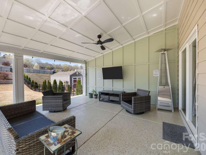 5327 Pembrey Drive, Denver, NC 28037.  MLS# CAR4333711, YatesRealty ID 7970. 