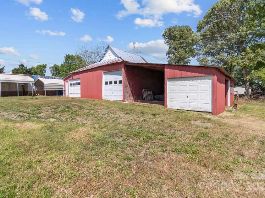 4734 Polk Ford Road, Stanfield, NC 28163.  MLS# CAR4248894, YatesRealty ID 7971. HUGE Red Barn