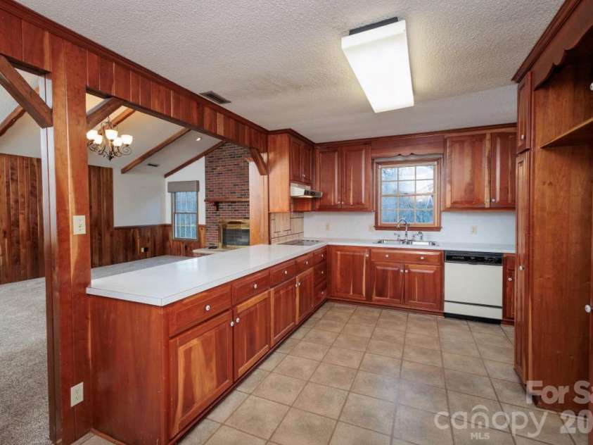 5027 Old Salisbury Concord Road, Kannapolis, NC 28083.  MLS# CAR4342812, YatesRealty ID 7972. 
