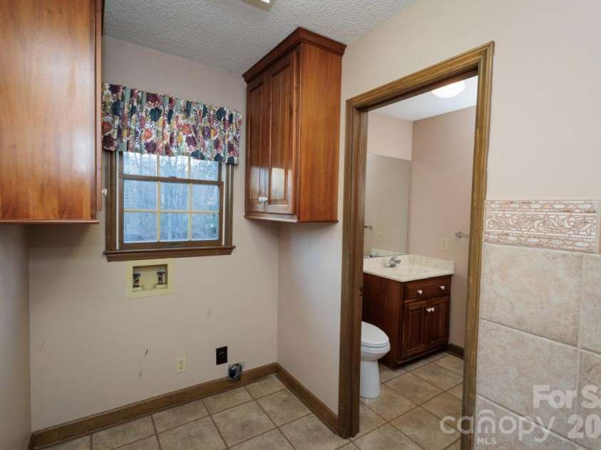 5027 Old Salisbury Concord Road, Kannapolis, NC 28083.  MLS# CAR4342812, YatesRealty ID 7972. 