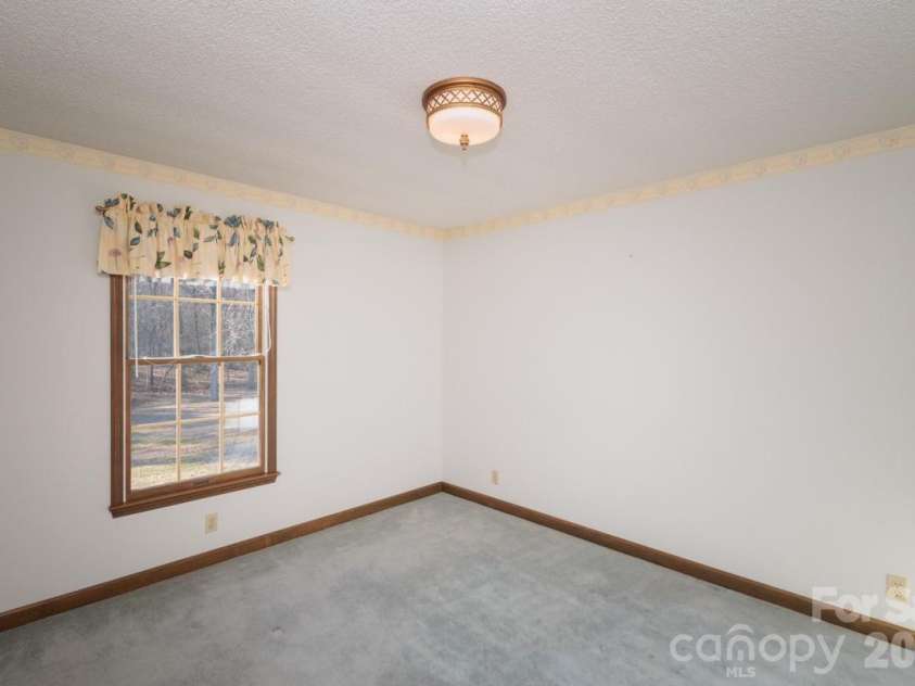 5027 Old Salisbury Concord Road, Kannapolis, NC 28083.  MLS# CAR4342812, YatesRealty ID 7972. 