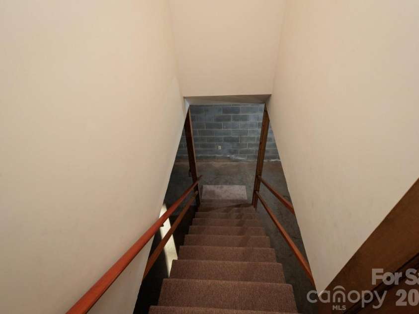 5027 Old Salisbury Concord Road, Kannapolis, NC 28083.  MLS# CAR4342812, YatesRealty ID 7972. 
