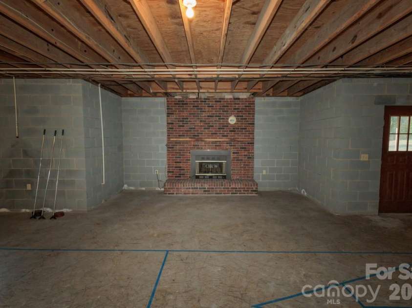 5027 Old Salisbury Concord Road, Kannapolis, NC 28083.  MLS# CAR4342812, YatesRealty ID 7972. 