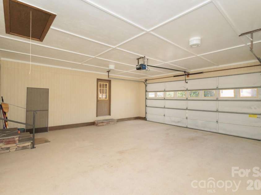 5027 Old Salisbury Concord Road, Kannapolis, NC 28083.  MLS# CAR4342812, YatesRealty ID 7972. 