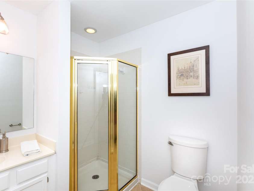 2504 Stradbrook Drive, Charlotte, NC 28210.  MLS# CAR4248177, YatesRealty ID 7973. 