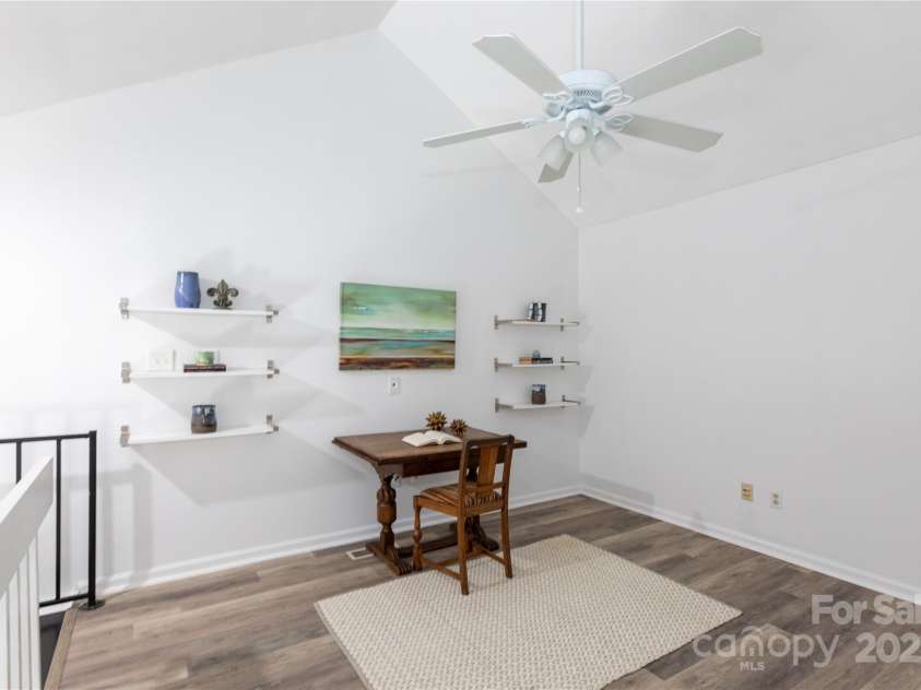 2504 Stradbrook Drive, Charlotte, NC 28210.  MLS# CAR4248177, YatesRealty ID 7973. 