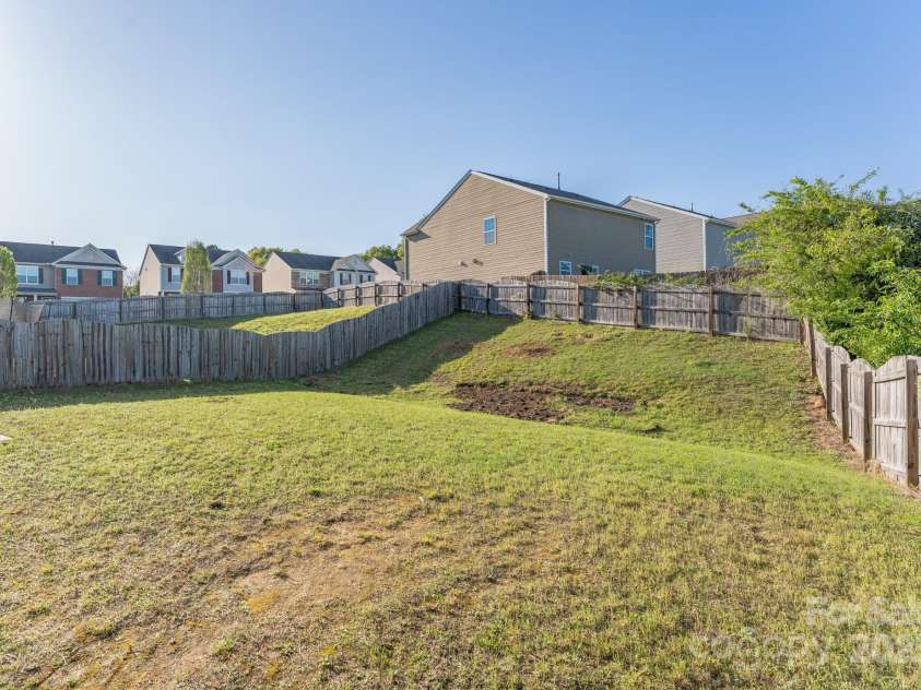 1430 Eastway Drive, Dallas, NC 28034.  MLS# CAR4245030, YatesRealty ID 7974. 