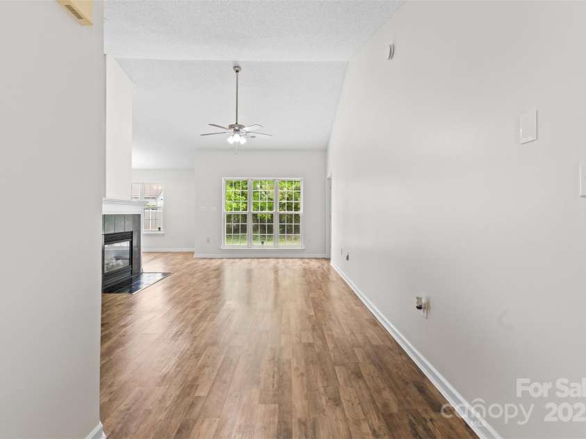 11616 Placer Maple Lane, Charlotte, NC 28269.  MLS# CAR4250114, YatesRealty ID 7979. 