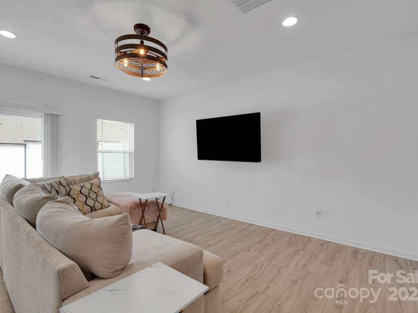 11012 Pagebrook Lane, Charlotte, NC 28214.  MLS# CAR4328081, YatesRealty ID 798. 