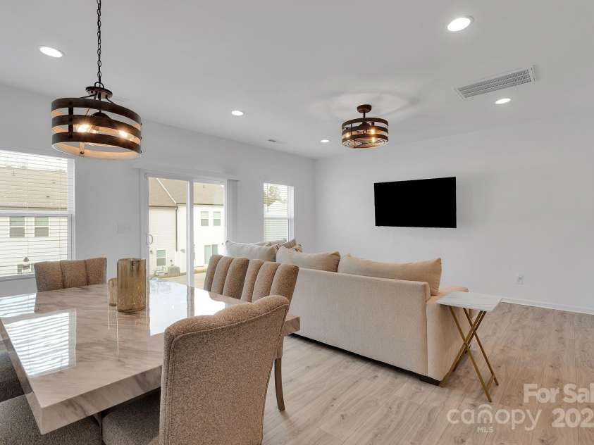 11012 Pagebrook Lane, Charlotte, NC 28214.  MLS# CAR4328081, YatesRealty ID 798. 