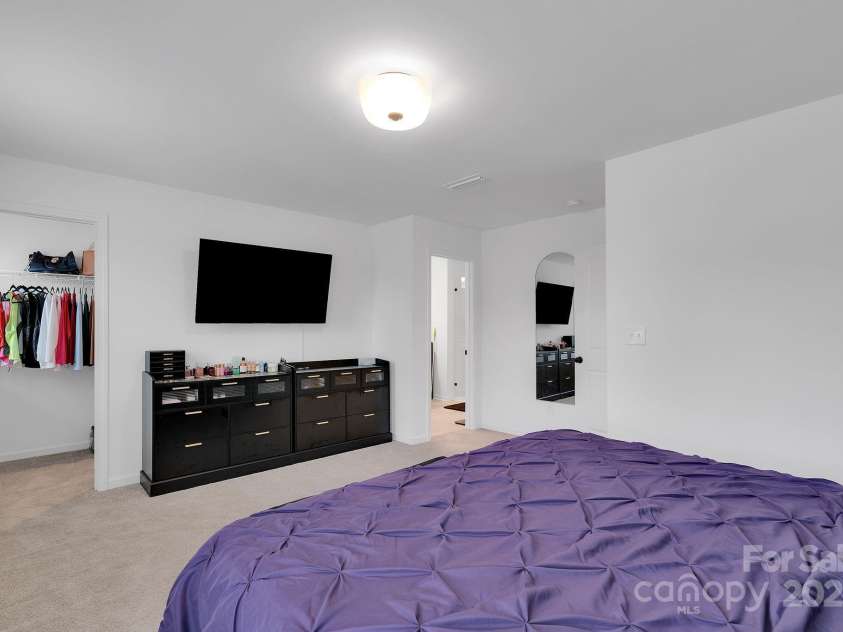 11012 Pagebrook Lane, Charlotte, NC 28214.  MLS# CAR4328081, YatesRealty ID 798. 