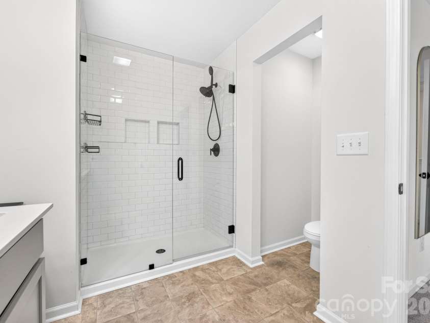11012 Pagebrook Lane, Charlotte, NC 28214.  MLS# CAR4400227, YatesRealty ID 798. Oversized Walk-In Shower