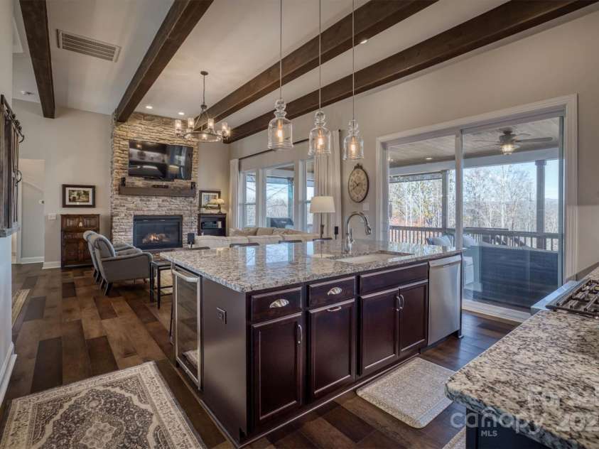 1021 Pleasant Ridge Trail, Lenoir, NC 28645.  MLS# CAR4204018, YatesRealty ID 7980. 